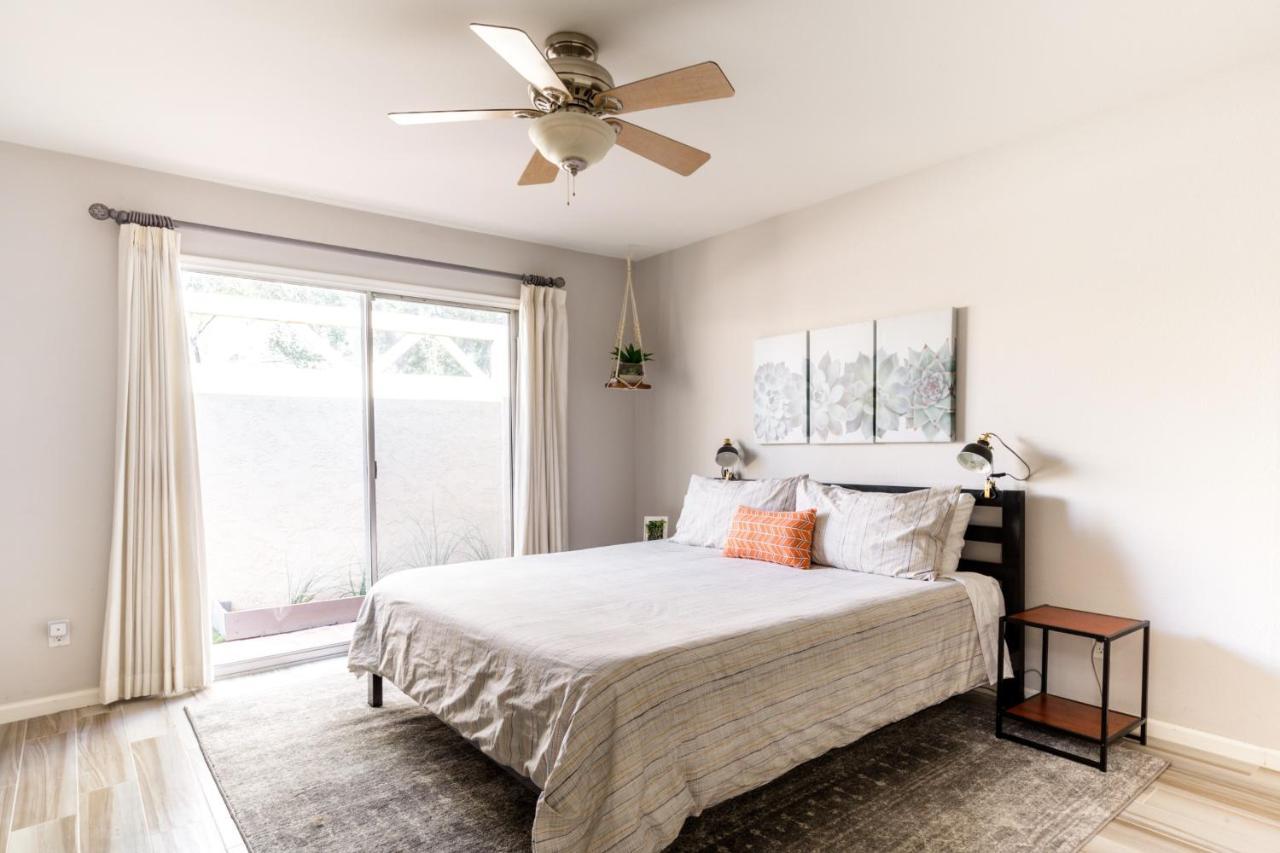 Central Phoenix Townhome Екстериор снимка